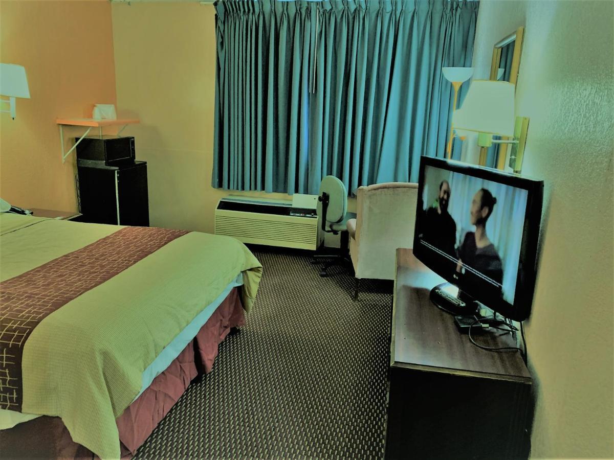 Red Carpet Inn & Suites Lima -Listing Partner Luaran gambar