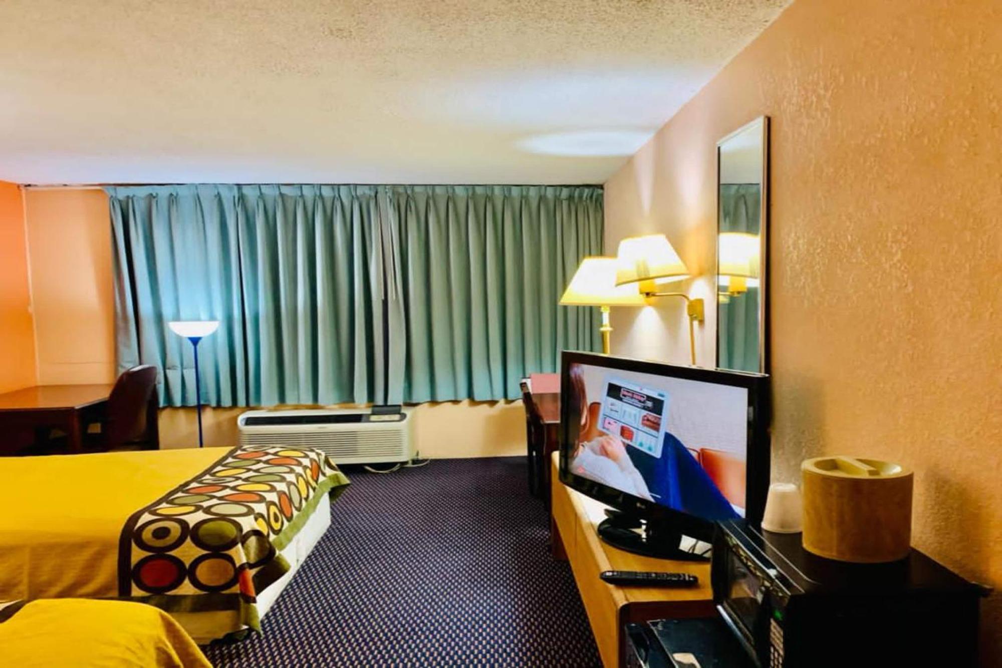 Red Carpet Inn & Suites Lima -Listing Partner Luaran gambar
