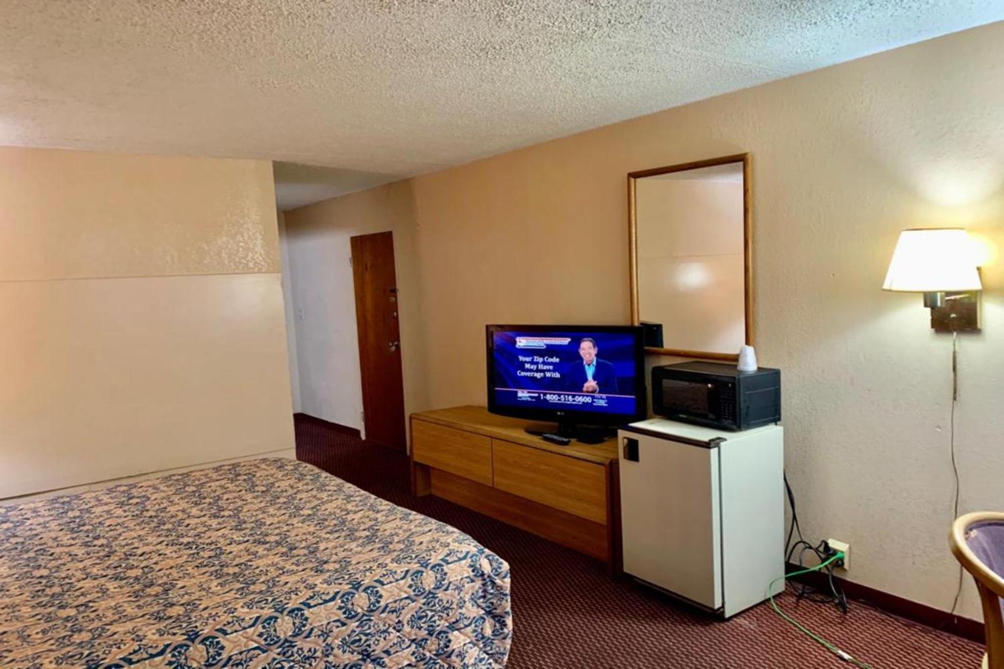 Red Carpet Inn & Suites Lima -Listing Partner Luaran gambar