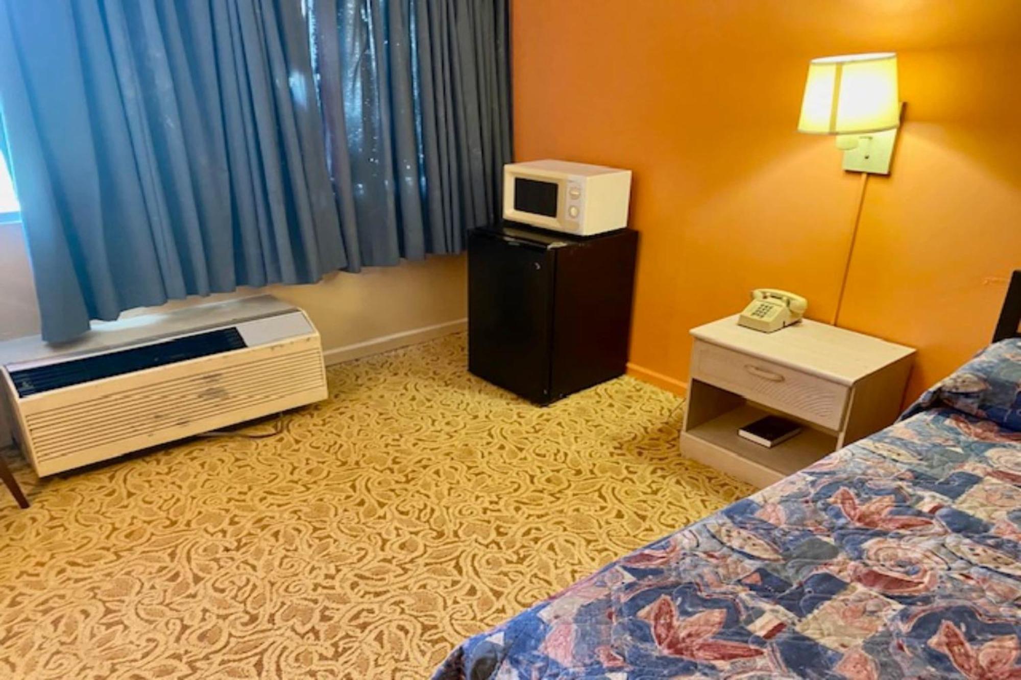 Red Carpet Inn & Suites Lima -Listing Partner Luaran gambar