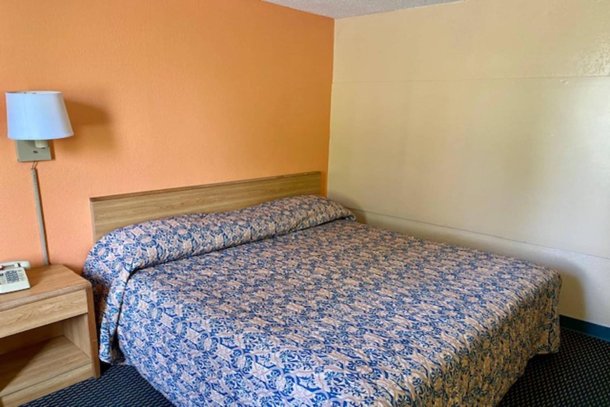 Red Carpet Inn & Suites Lima -Listing Partner Luaran gambar