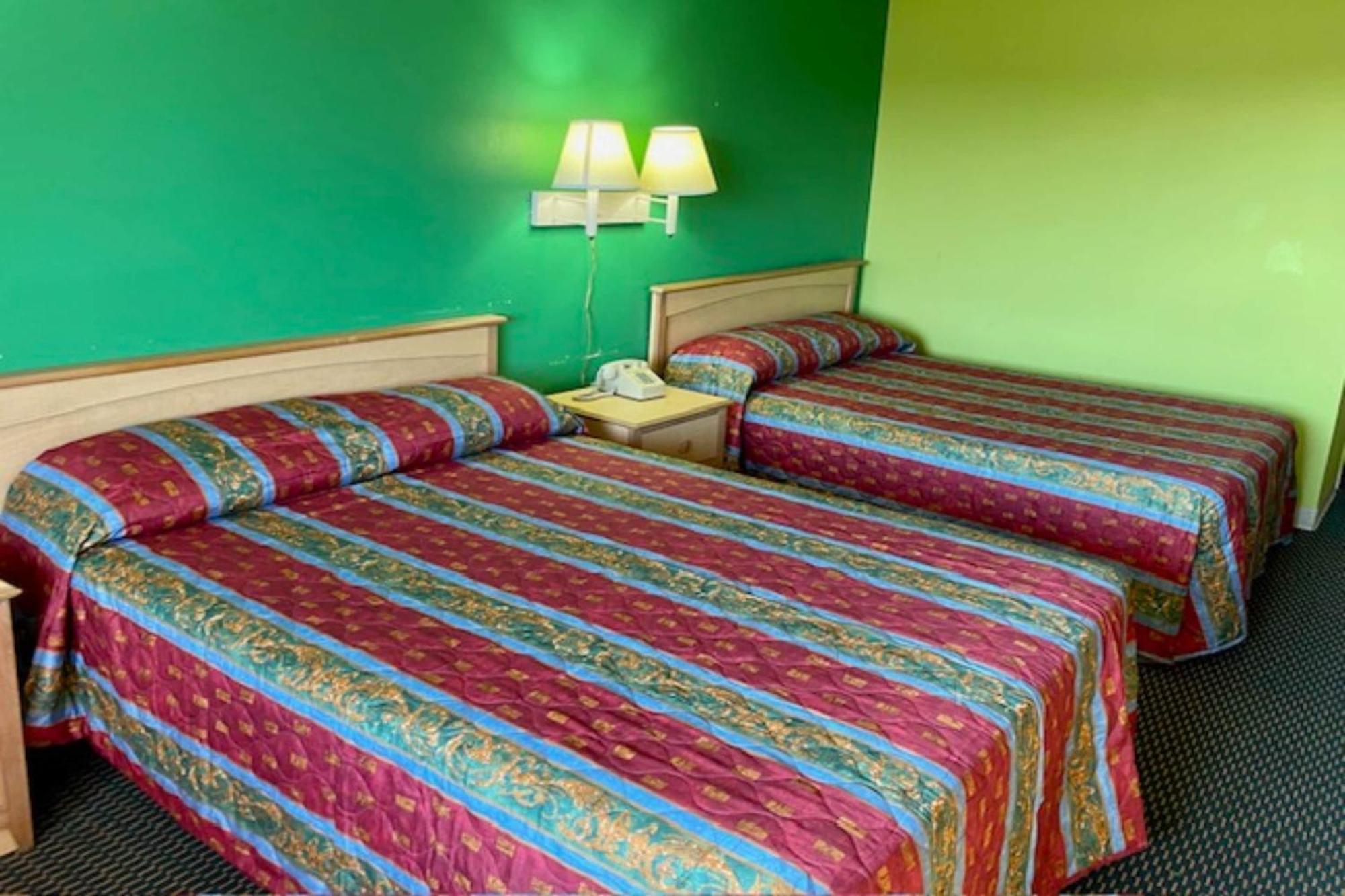 Red Carpet Inn & Suites Lima -Listing Partner Luaran gambar