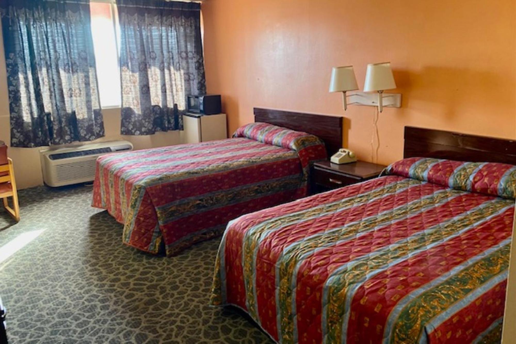 Red Carpet Inn & Suites Lima -Listing Partner Luaran gambar